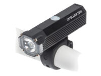 FAROL BICICLETA BLACKBURN DAYBLAZER 1000 LM PRETO