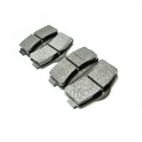 PASTILHAS TRAVAO FRENTE QUAD. MICROCAR MGO/IXO (4 PCS)
