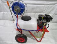 MOTOPULVERIZADOR C/MOTOR  4T (6,5CV) DEP. 100L 50M MANG.