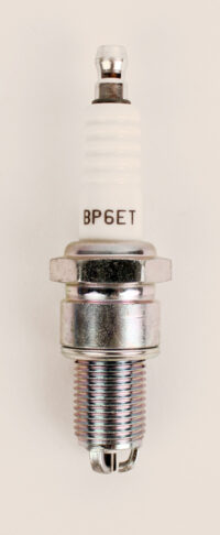 VELA NGK BP6ET